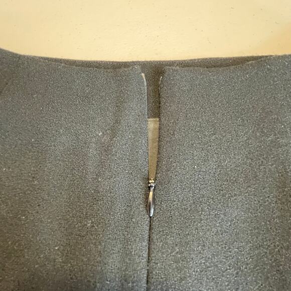 Vintage Anya Black Wool Lined Back Vent Red Beaded Bow Pencil Skirt Size 12 - Picture 7 of 12